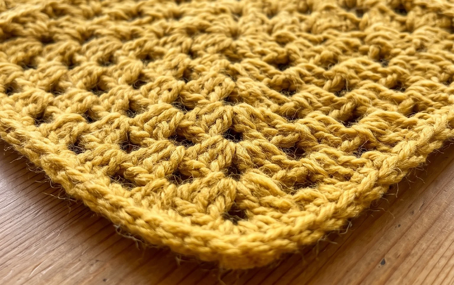Summer Granny Square Tank Top Free Crochet Patterns - DIY Magazine